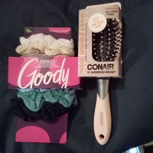 Hair brush and scrunchies